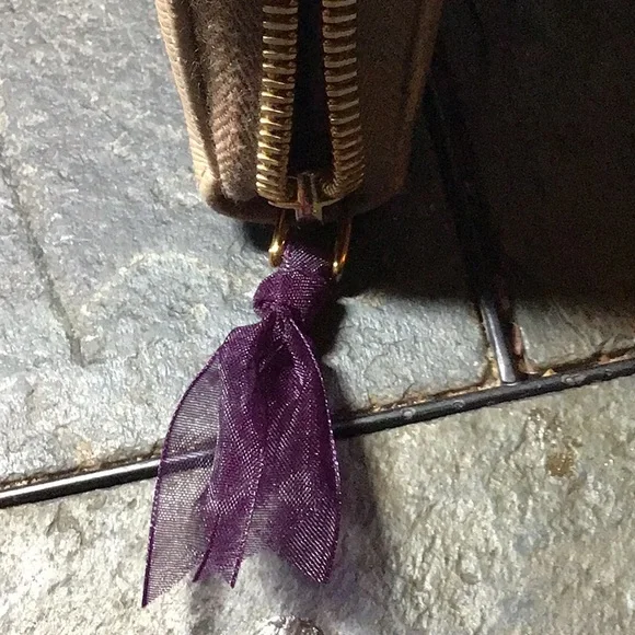 Prada Leather Wallet - Picture 6 of 7